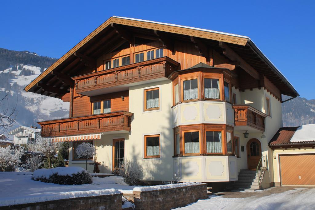 Haus Schoenegger Dorfgastein Luaran gambar